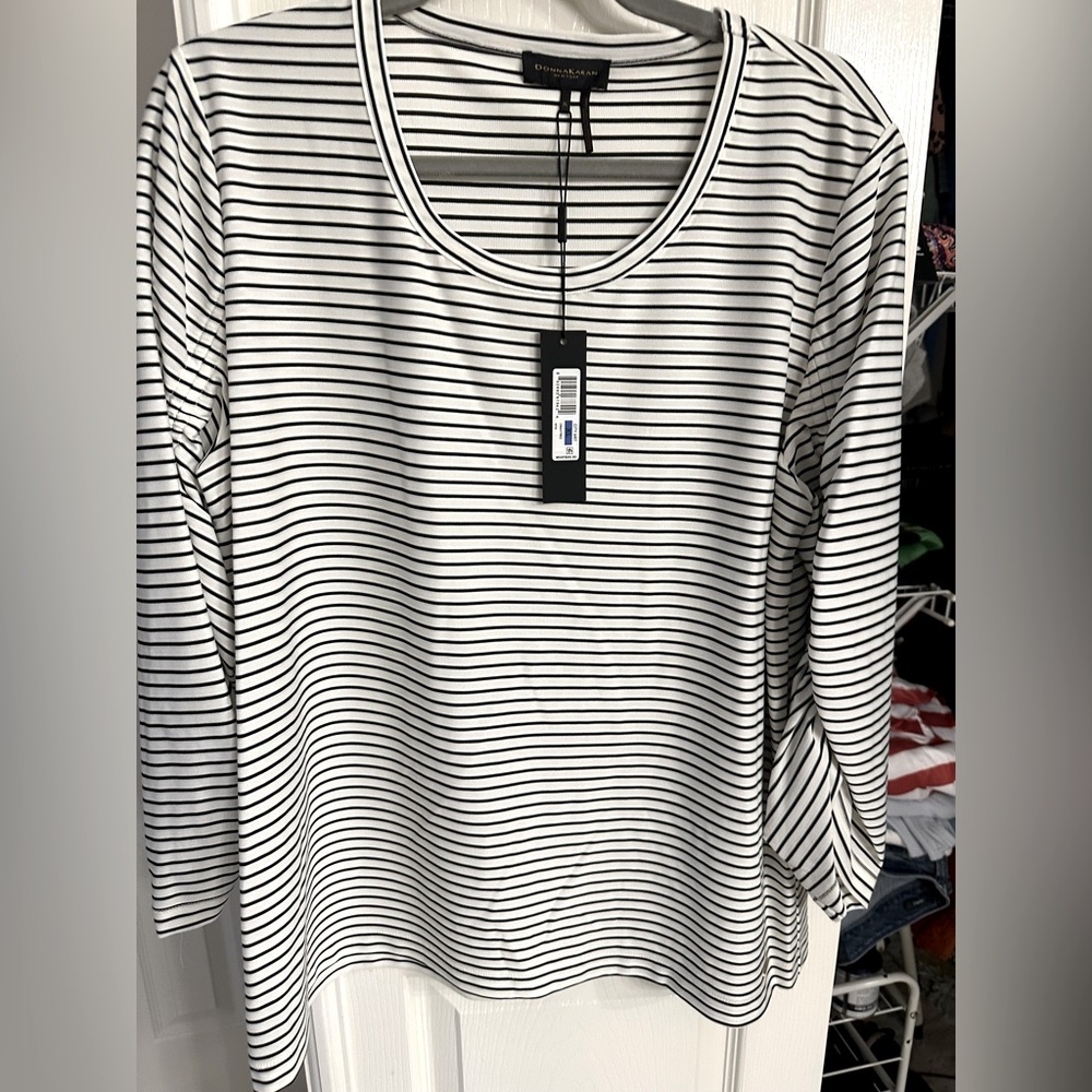 Blue white stripe touched sleeve xl shirt. Tags attached. Donna Karan